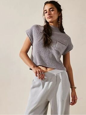 Free People Beach Freya Gray Cropped Knit Top with Pocket